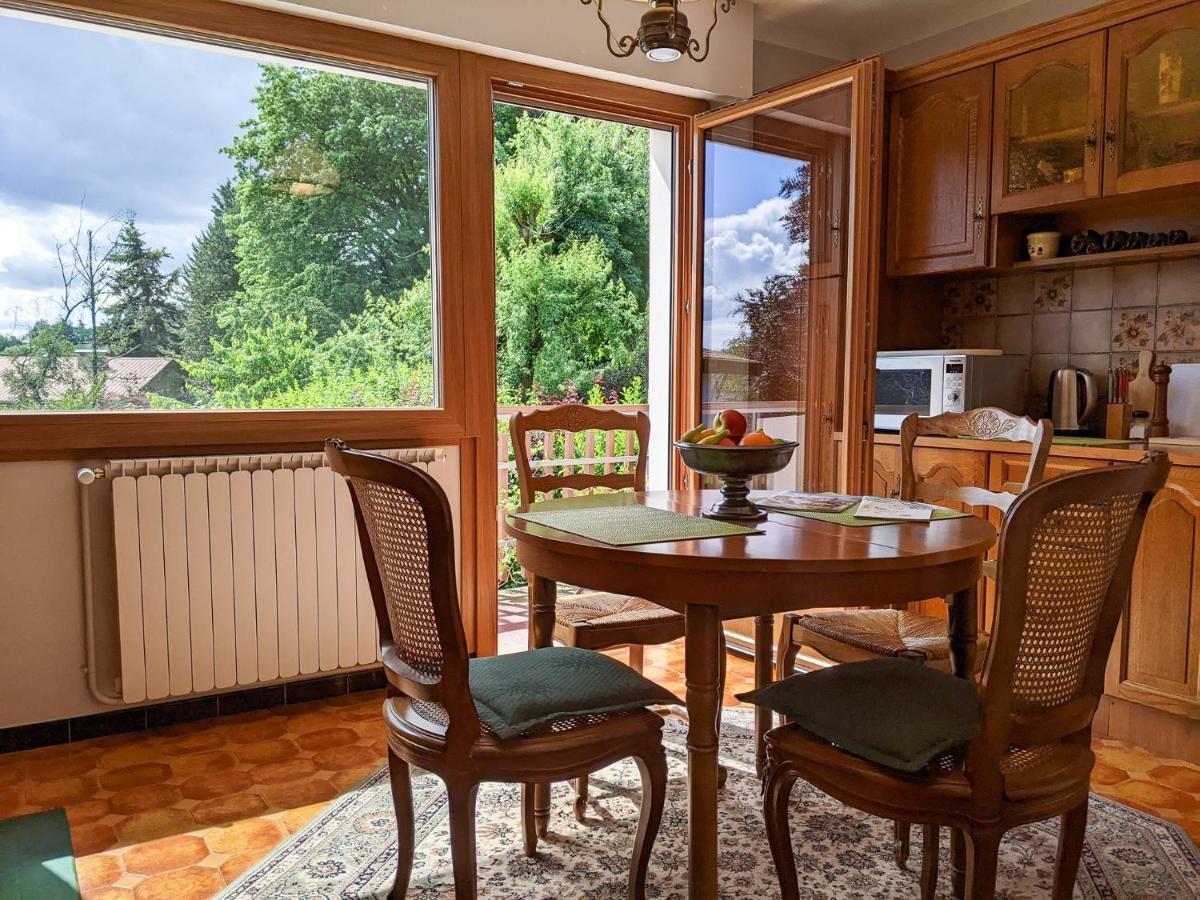 Le Vintage Grand Appartement 4 Etoiles Avec Jardin Proche Du Lac Annecy Exterior foto